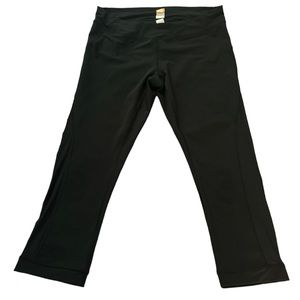 Lucy Tech Athletic 3/4 Black Leggings - Size Small